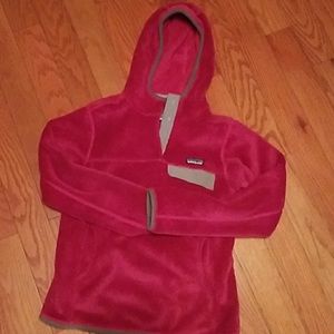 Patagonia hoodie - magenta